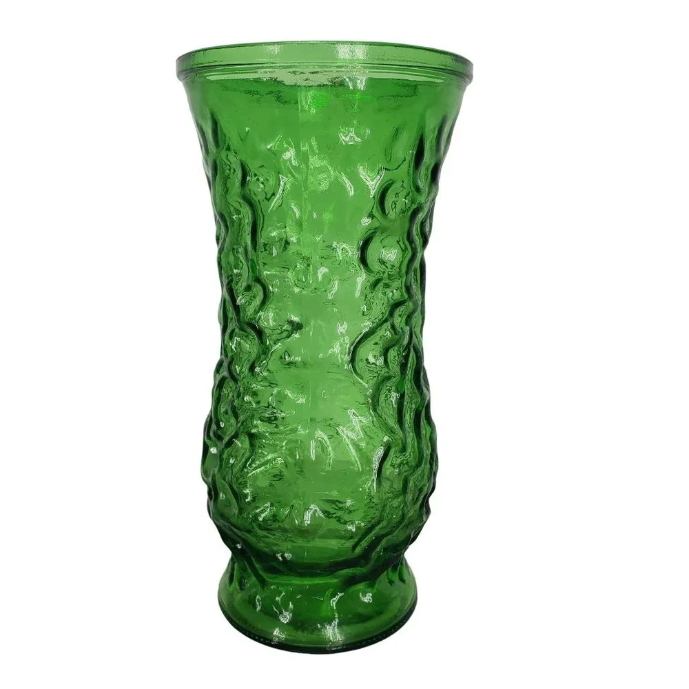 Vintage 1960s Hoosier Green Crinkle‎ Glass Vase 8 3/4